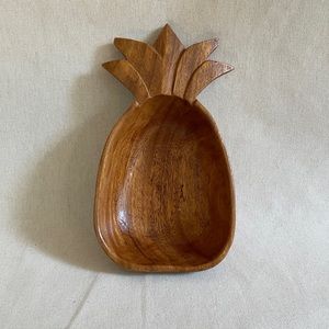 Vintage carved Wood Pineapple Bowl